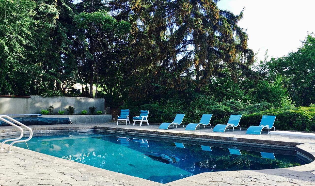 Bed and Breakfast Summerhill Estate House Келоуна Экстерьер фото